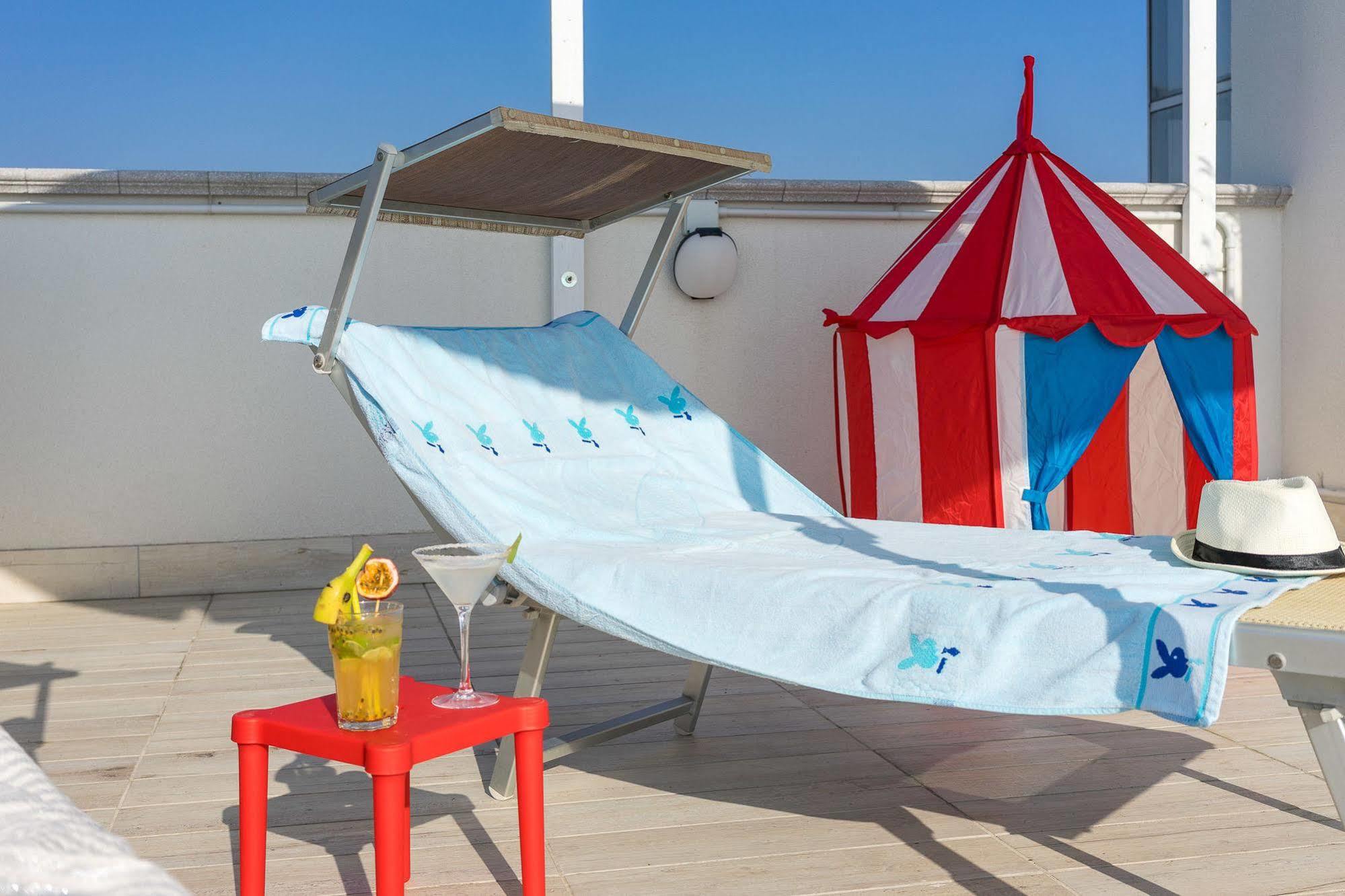 Regina Hotel E Ristorante Punta Marina Exteriér fotografie